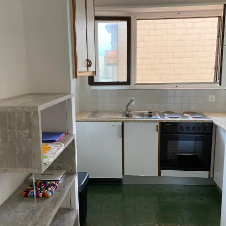 Viganello Apartman *